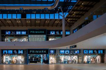 案例分析：Primark在可持续性上付出的努力，是否足够改变这个社会？