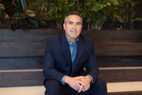Warenhuis-veteraan Sean Hill nieuwe CEO De Bijenkorf