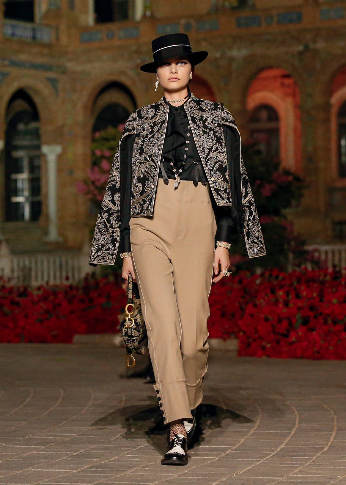 Photo Credits: Dior, colección Crucero 2023.
