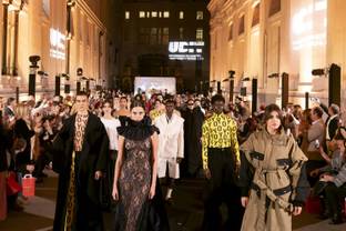 "Lo Eterno" el desfile de UDIT en MBFW Madrid, en diálogo con los alumnos
