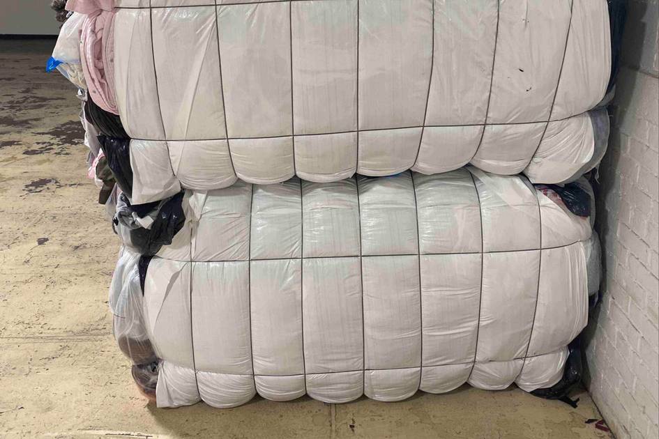 Second-hand clothing supply chain disruptions in US