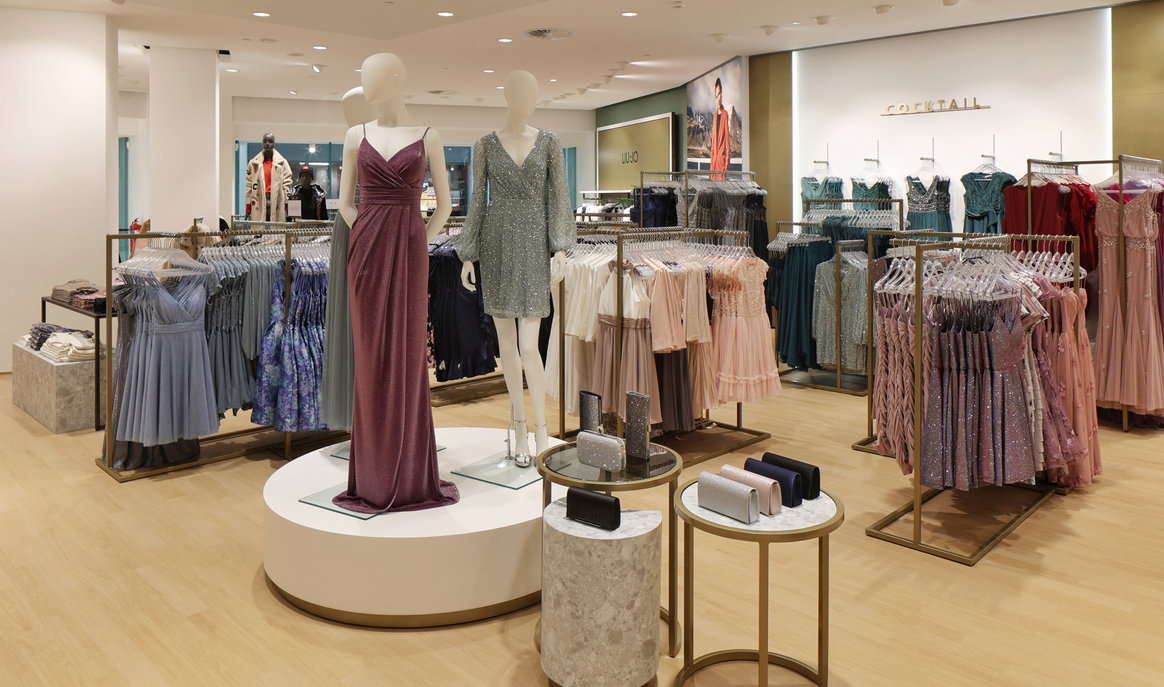 Peek & Cloppenburg store Prague