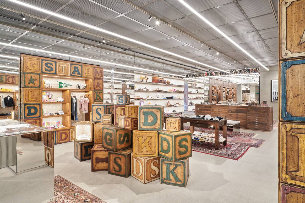 Golden Goose Dallas 'Forward' store.