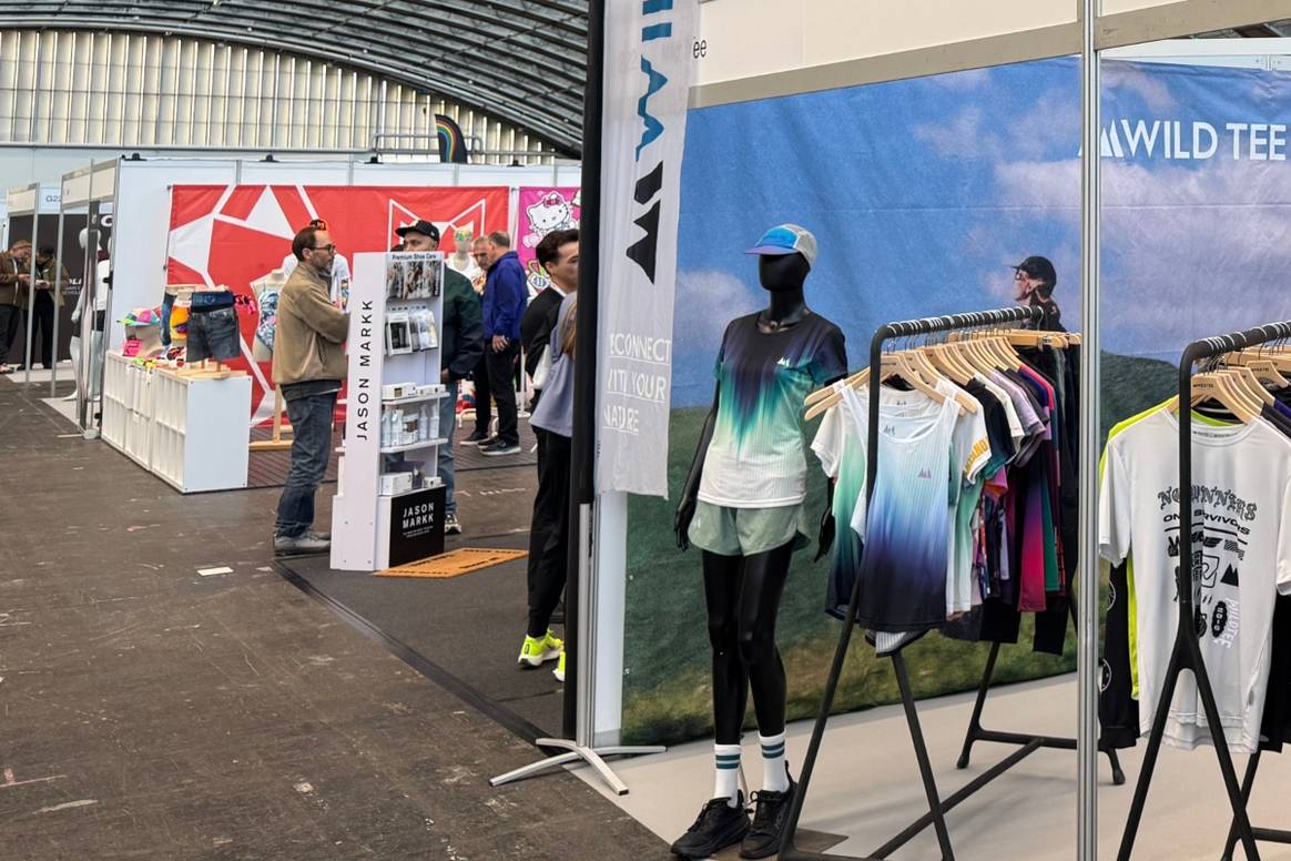 Sportbekleidung trifft bei IRX auf Lauf-Accessoires und -Gadgets