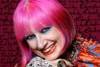 Britse ontwerpster Zandra Rhodes is nu Dame