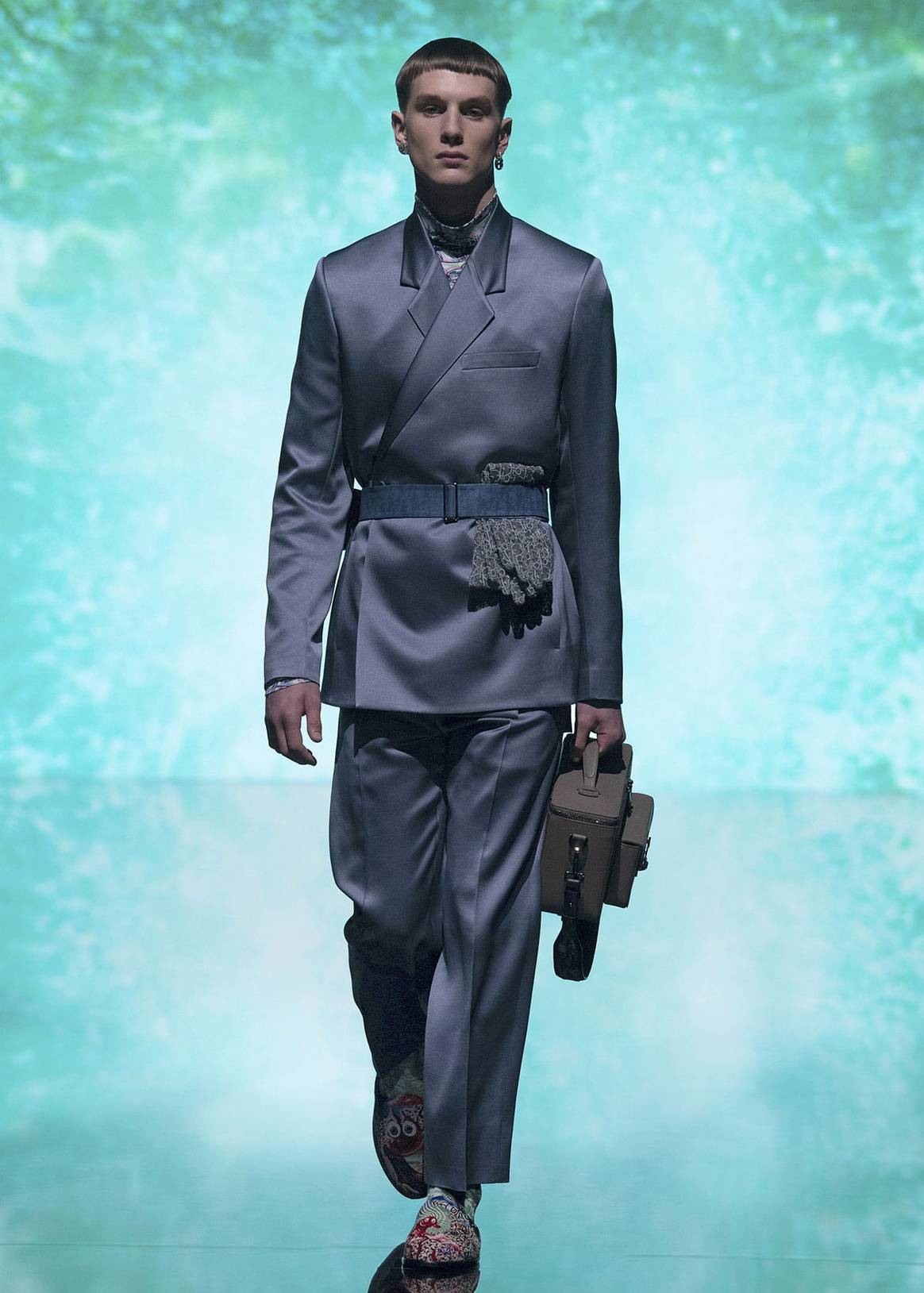 Dior unveils a joyful and psychedelic men's collection online