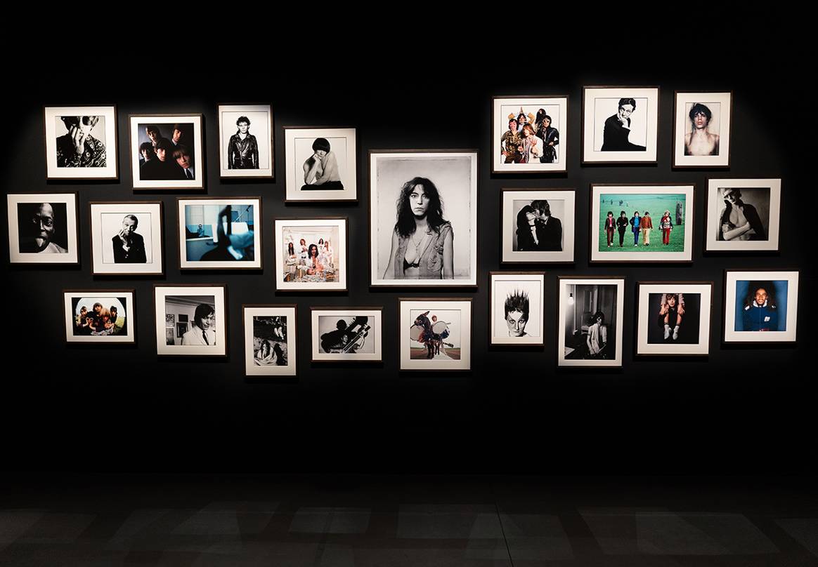 Vista de la exposición “David Bailey's Changing Fashion”, del 28 de junio al 14 de septiembre de 2025 en el Centro MOP de La Coruña (España).