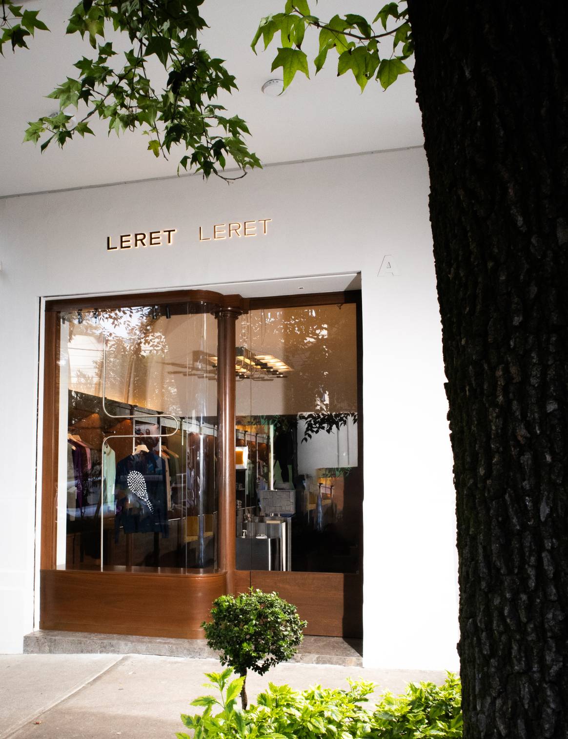 La tienda se encuentra en la calle de Monte Everest, en Lomas de Chapultepec.