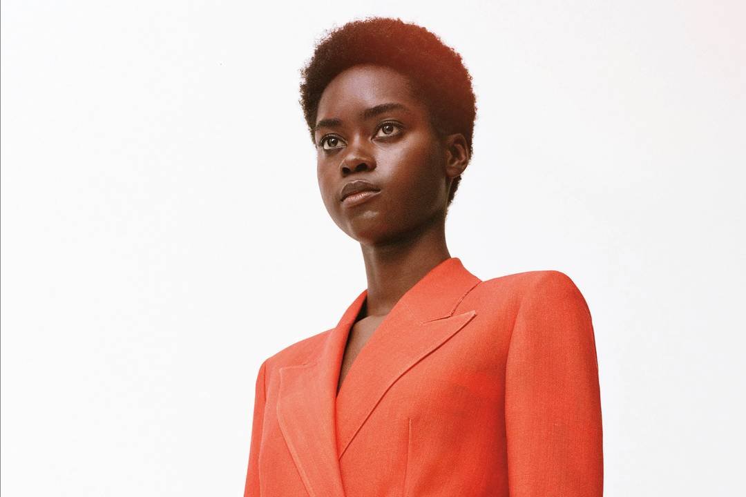 Gabriela Hearst launches bespoke tailoring programme.