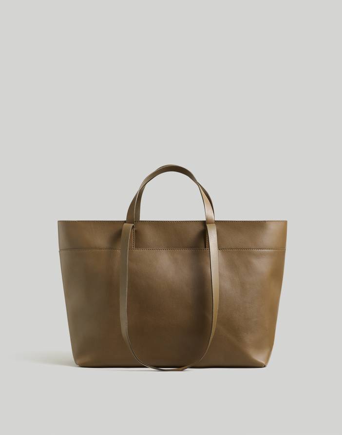 The Zip-Top Essential Tote in Leather | Madewell