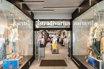 Stradivarius estrena nueva en tienda de Portal del Ángel