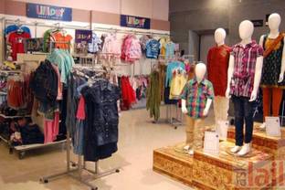 Demonetisation shadows over profit margins of retail companies
