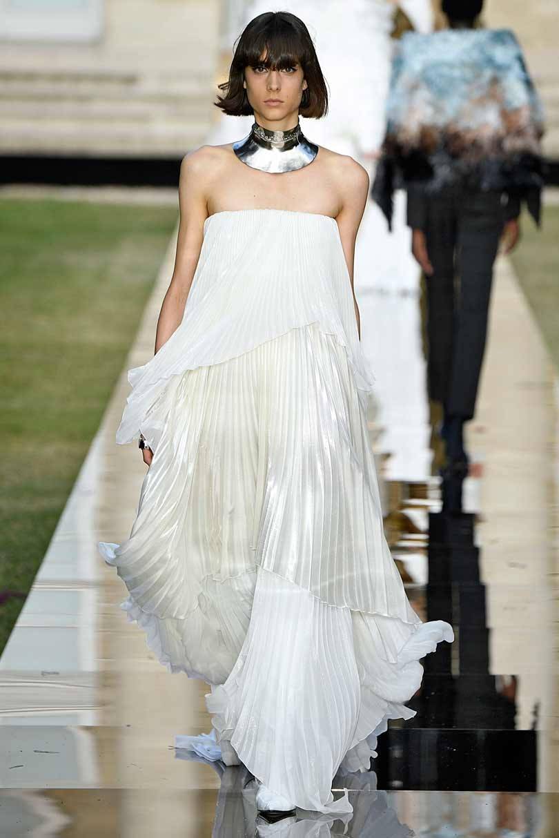 Rettet neue Eleganz die Haute Couture vor dem Casual-Trend?