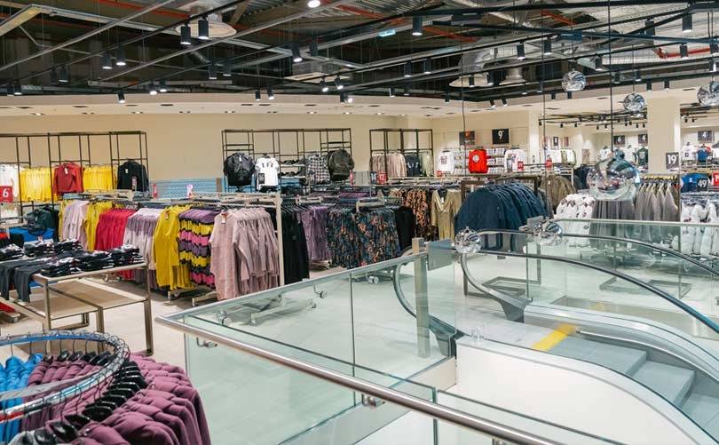 New Yorker a ouvert son plus grand magasin français