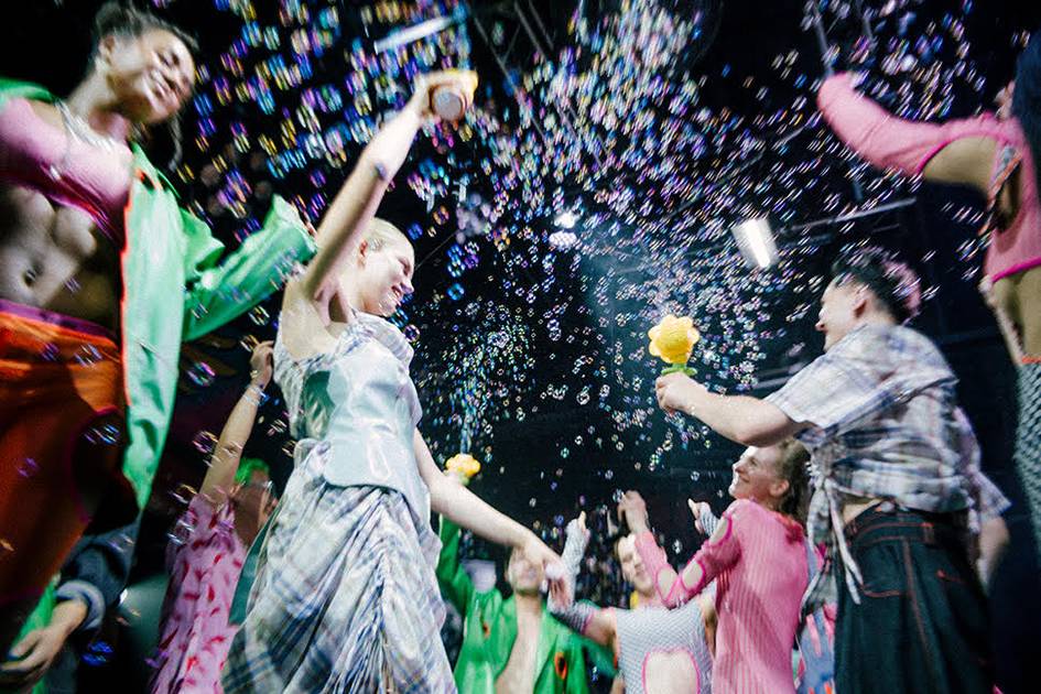 Mode-wendet-sich-vom-Hype-ab-da-Verbraucher-innen-Authentizit-t-verlangen