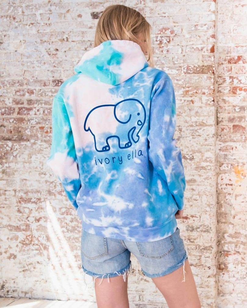 Ivory Ella taking on elephant endangerment with each new design