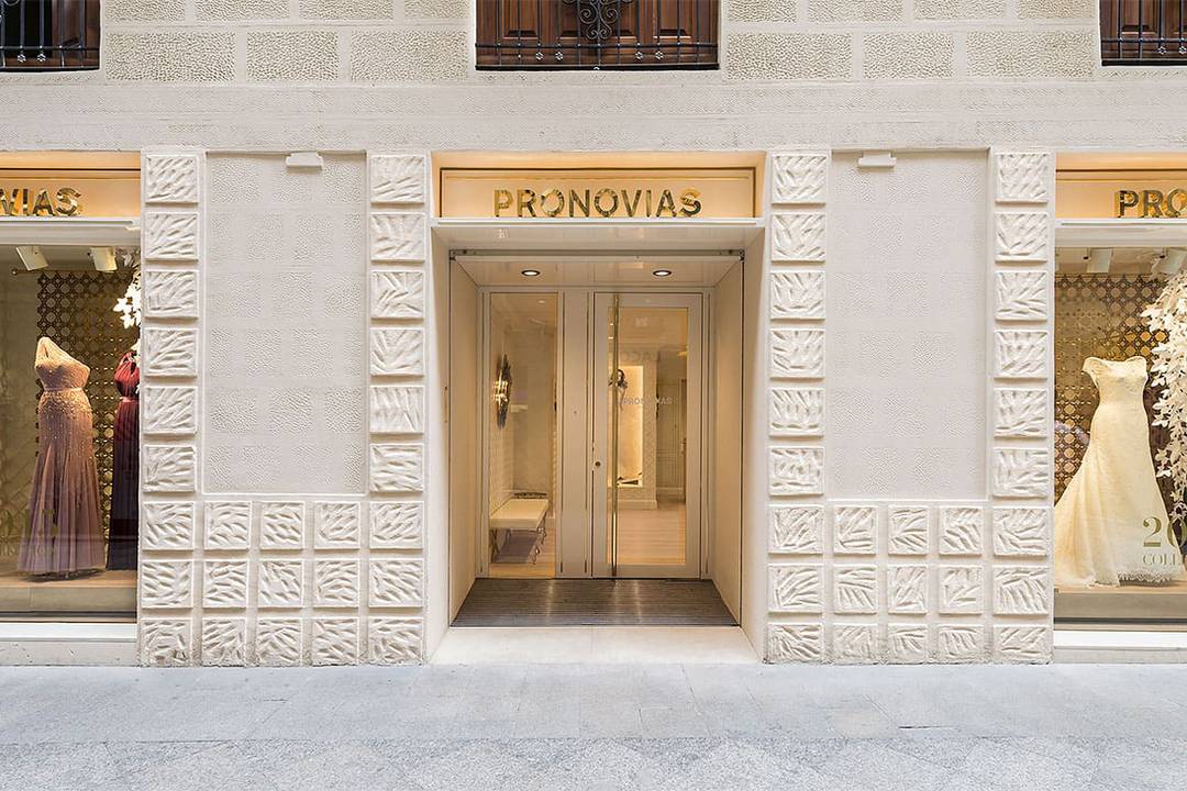 Winkel van Pronovias, het hoofdmerk van de Pronovias Groep, in Murcia (Spanje).