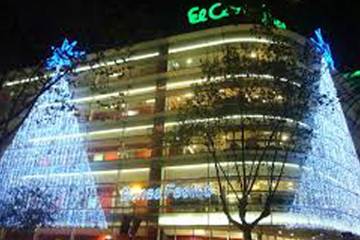 El Corte Inglés no tendrá que pagar el impuesto catalán para grandes superficies