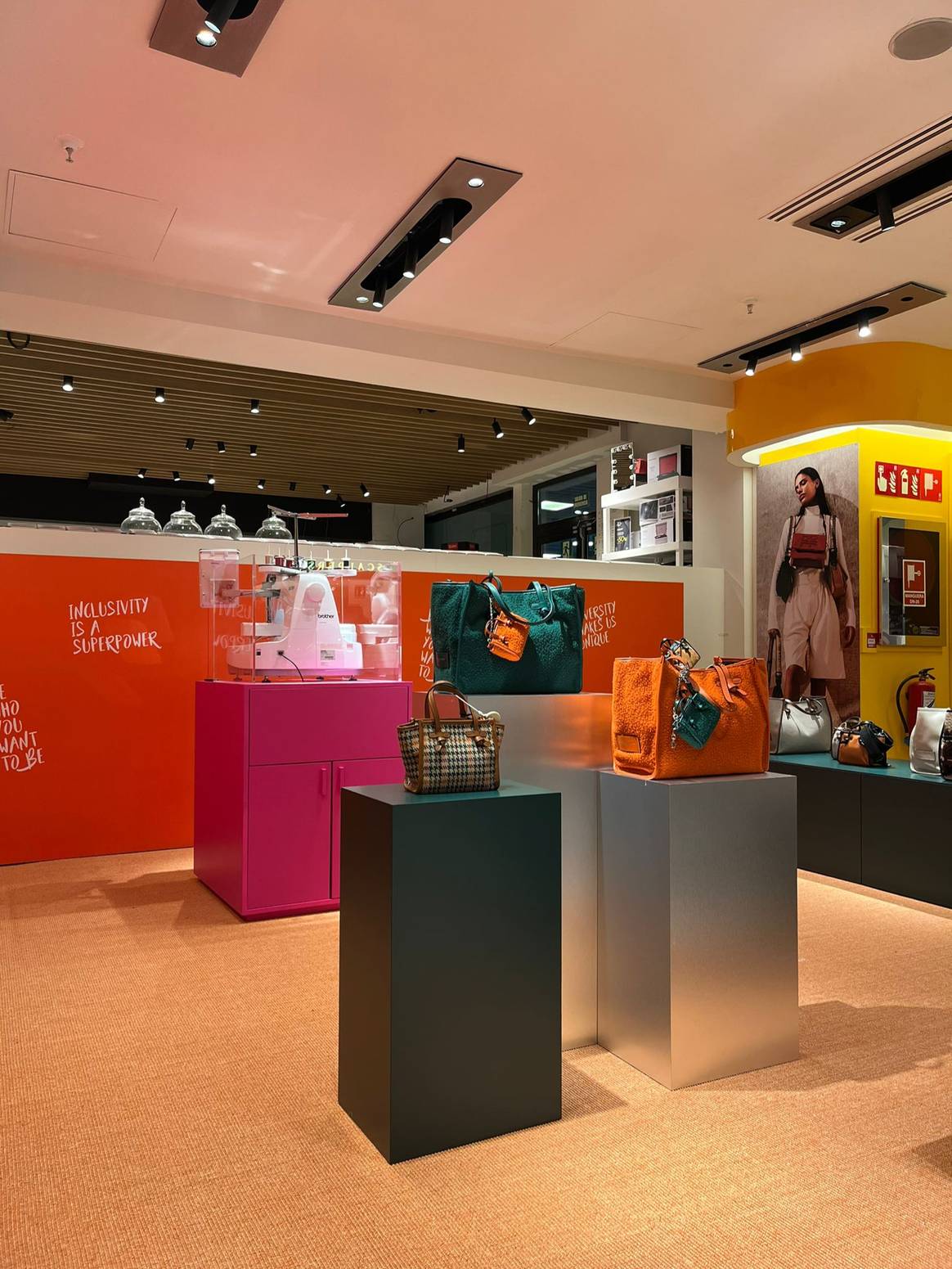 Imagen pop-up Gianni Chiarini en El Corte Inglés de Castellana