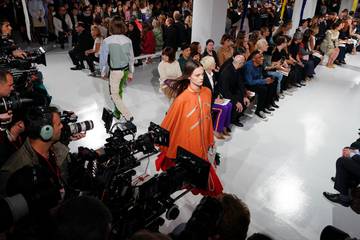 Calvin Klein kehrt mit neuer kreativer Vision zur New York Fashion Week zurück