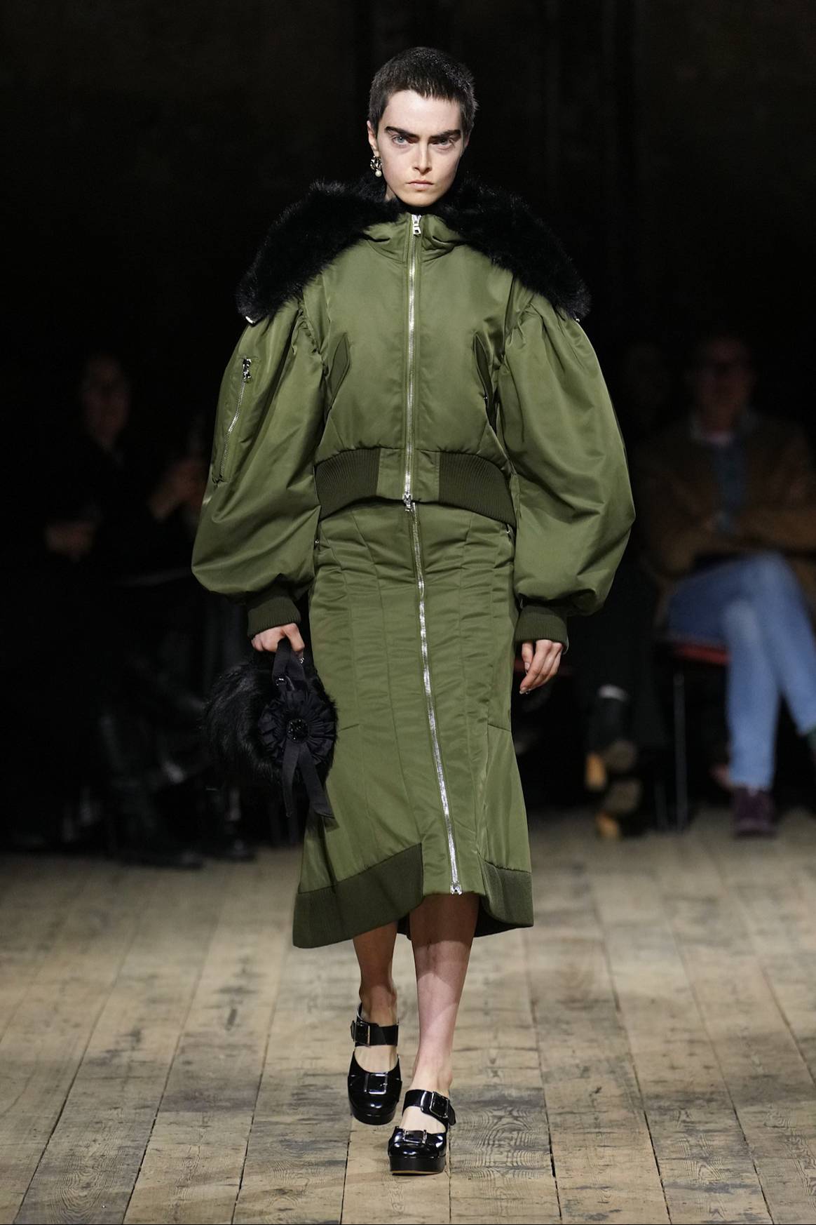 Source: Simone Rocha HW26 013 ©Launchmetrics/spotlight