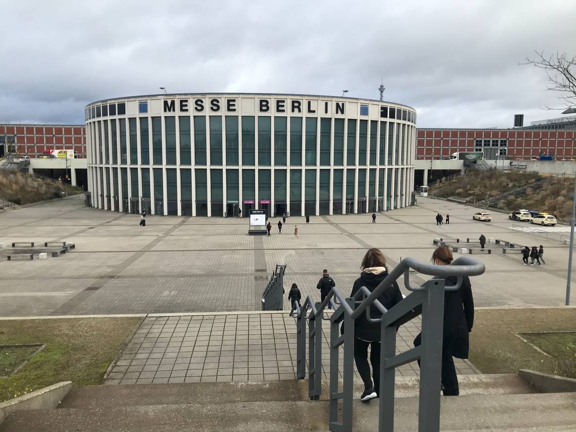 Der Weg zu den Berliner Messen Premium und Seek. Bild: FashionUnited