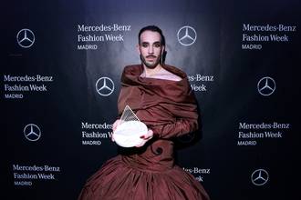 Baro Lucas y Guillermo Décimo, premios a la mejor colección y al mejor diseñador emergente de MBFW Madrid