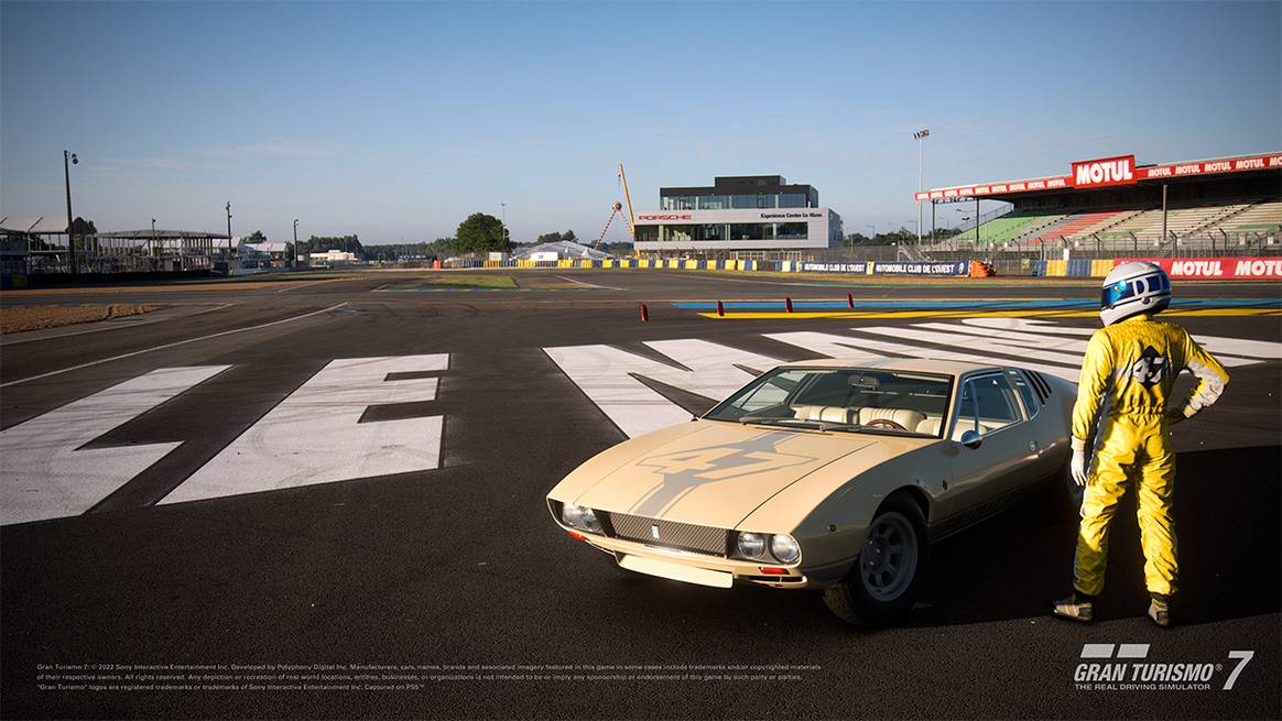 Photo Credits: Colaboración de Kim Jones para Gran Turismo 7, por cortesía de Dior.
