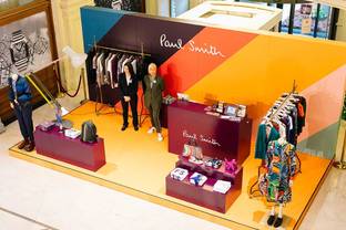 В ГУМе открылся pop-up store Paul Smith