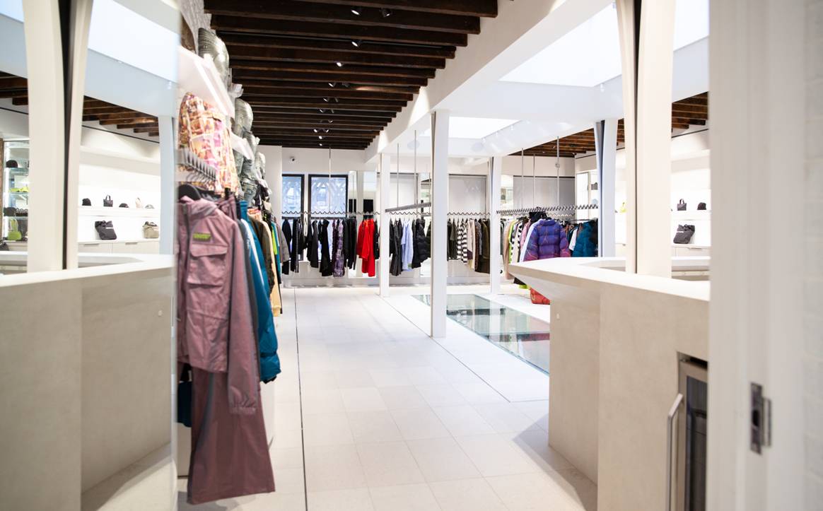 In beeld: Daily Paper opent eerste winkel in het buitenland