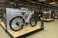 Decathlon eleva la especialización de sus tiendas en España con 22 “pro shop” de ciclismo