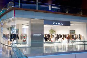 Zara starts charging shoppers for online returns - BBC News