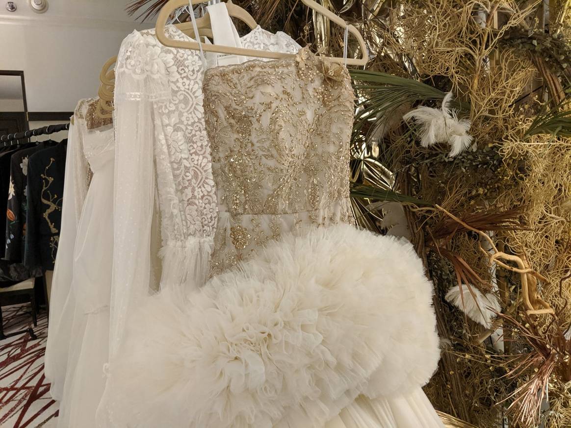 Los diseñadores mexicanos que conquistan los vestidos de noche, desde México hasta Dubái