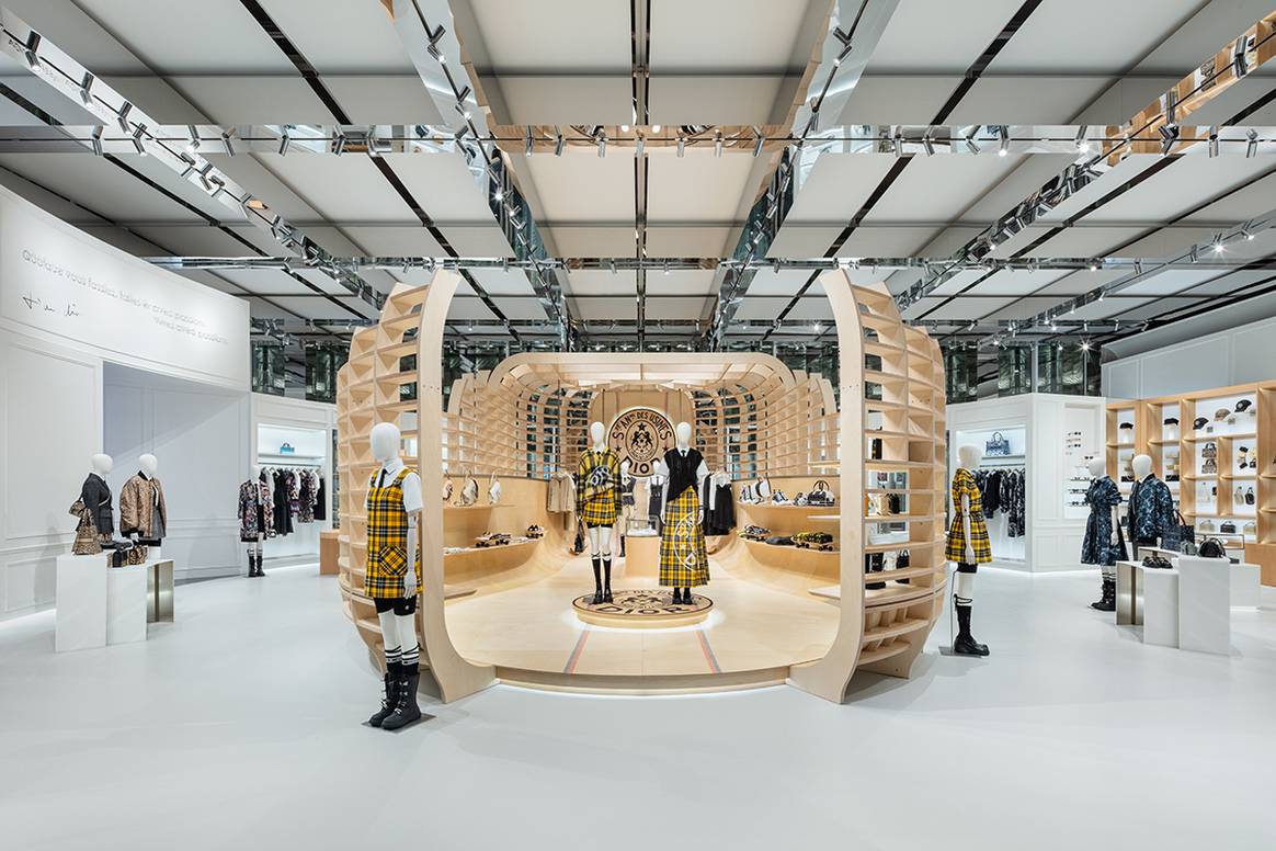 Beeld via: Dior