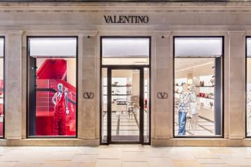  Former Chloé CEO Bellini moves to Valentino owner