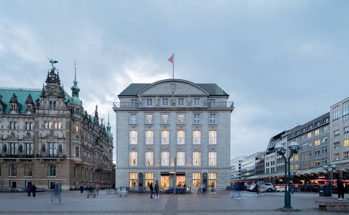 In Bildern: Der neue Uniqlo Store in Hamburg