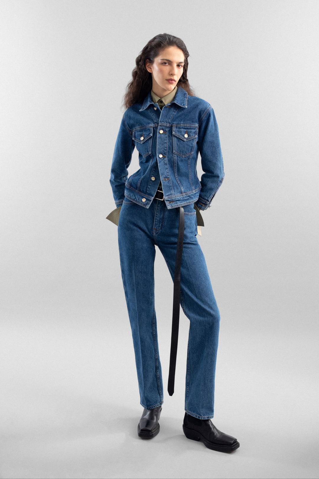 Ossou debut collection