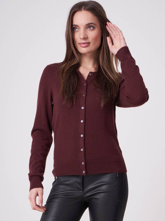 Basic fijngebreid vest met ronde hals van biologisch cashmere | Repeat Cashmere