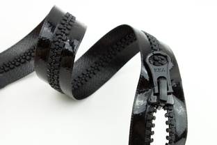 YKK Presenting Partner of ISPO Brand New Area showcases new Aqualock® zipper at ISPO Munich