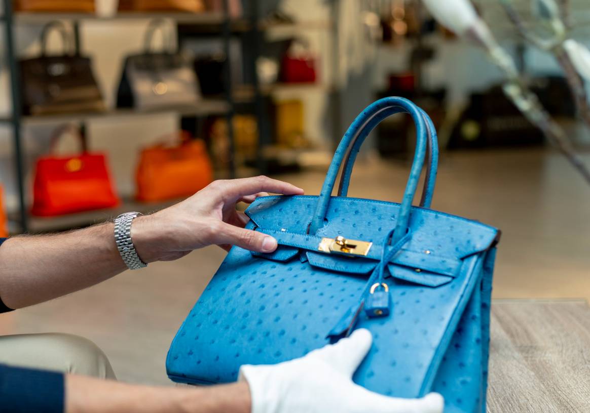 Image: The Luxury Closet