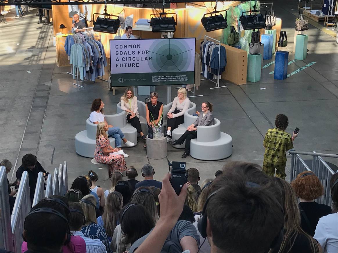 CIFF-talk over de toekomst van gerecyclede vezels, beeld door FashionUnited