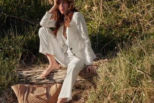 Lou Doillon est le visage de l’été d’IKKS