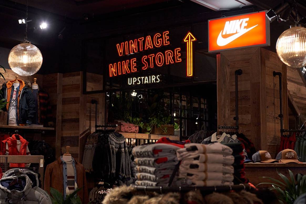 Superdry (via Bureau de presse Pascale Venot).