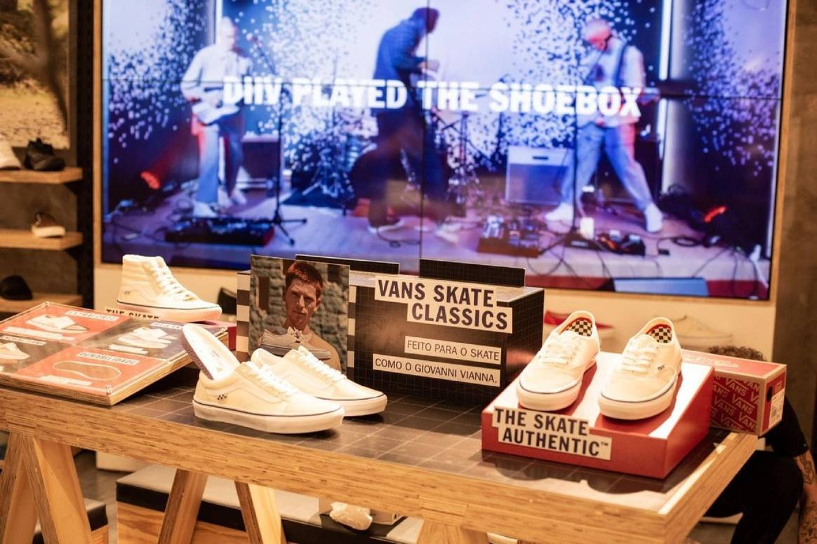 Região sul recebe duas Vans Stores
