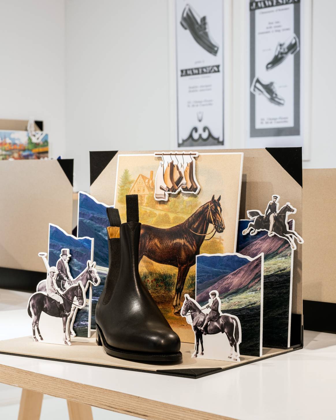 Exposition « Qui es-tu J.M. Weston ? ». Courtesy of J.M. Weston