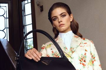Prada schließt 2020 mit Betriebsgewinn ab