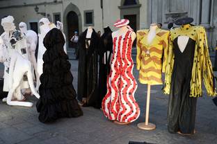 IED presents Reflect at Pitti Immagine Uomo 102: multiplying faces, reflections and perspectives