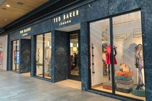 Authentic inicia el relanzamiento de Ted Baker en Europa y cede a United Legwear sus operaciones online