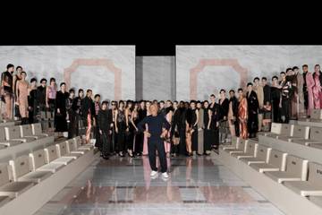 Nel futuro del Gruppo Armani "cauto approccio ad acquisizioni" e solo per "sviluppare competenze non esistenti internamente"