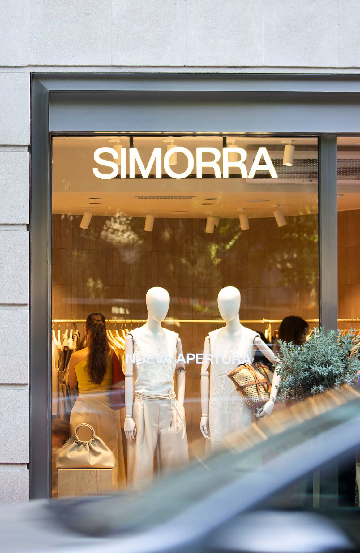 Tienda de Simorra en la rua Parque de San Lázaro de Orense (España).